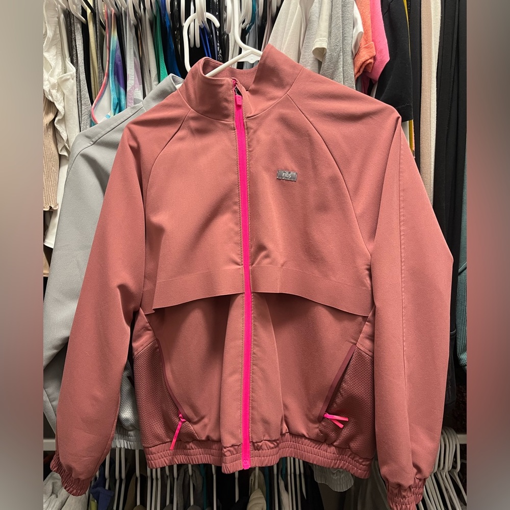 FIGS Sydney Scrub Jacket